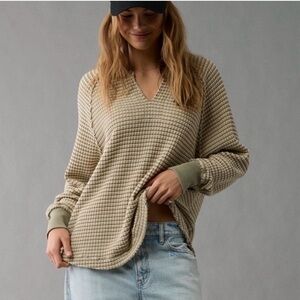Olive AE Big Hug Notch Neck Waffle Sweatshirt - Size XS